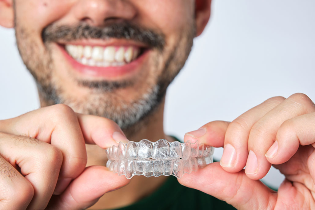 Who is a Good Candidate for Clear Aligners in Kissimmee? Comprehensive Eligibility and Benefits Guide